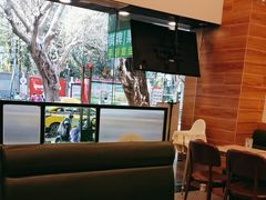 -佰搭果·广式茶餐厅(西华路店)