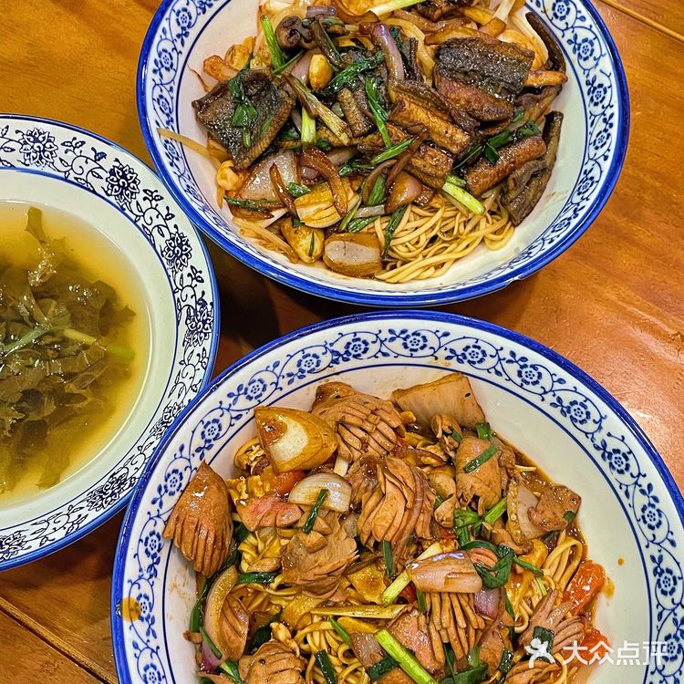 腰花番茄汁拌川｜方老大面馆