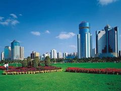 景点-万绿园