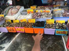 -拉威海鲜市场