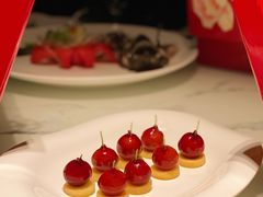 -江上荟·创意中国菜(绿地缤纷城店)