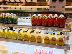 -奈雪的茶(百盛店)