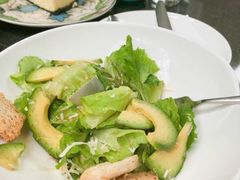 -上海滴水湖皇冠假日酒店