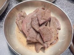 -草家酱蟹炭火烤肉店(珲春南路二店)