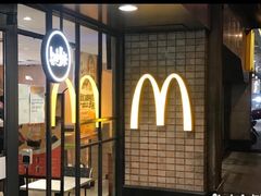 -麦当劳(静安寺店)