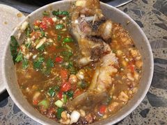 -肖肖酸萝卜鱼火锅(总店)