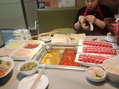 -海底捞火锅(杭州滨江九宜城店)