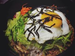 -鸿通城购物中心