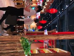 大堂-老滇山寨•云南特色菜•地方菜•民族风情歌舞表演(金碧店)