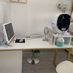 -凡碧诗毛孔收细