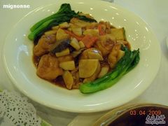 双冬焖鱼腐-海逸海鲜酒家(古北店)