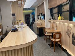 靠窗位-必胜客(名盛店)