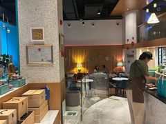 -莎琳娜食品有限公司·蛋糕店