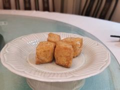 -壹零贰小馆(桂城石啃店)