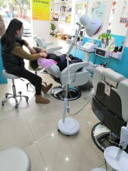 -黑奥秘脱发白发中心