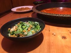 -三道苗苗鱼·美蛙黄辣丁(八里店)
