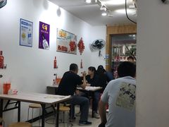 大堂-聂师傅油焖大虾