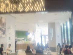 -奈雪的茶(优特汇店)