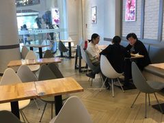 大堂-满记甜品(荟聚购物中心店)