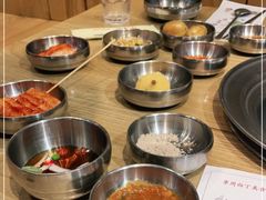 自助调料区-姜虎东白丁烤肉(苏州中心店)