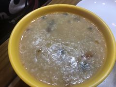 皮蛋瘦肉粥-粥公粥婆精品家常菜(青龙桥店)