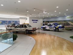 -杭州中沃沃尔沃4S店(滨江区店)