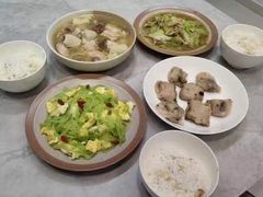 -舒月母婴月嫂育儿嫂(静安店)