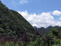 -秦岭峡谷漂流景区