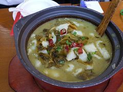 -周鱼小馆石锅酸菜鱼(活力汇店)