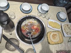 -九寨特色牦牛肉汤锅 羊肉汤锅