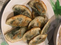 香煎韭菜饺-凌记(泮塘路店)