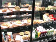 -星巴克臻选(湛江鼎盛广场店)