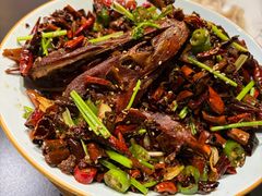 -乔家小院•非遗驴肉•本地小海鲜(滨河路店)