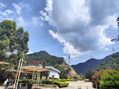 -黄腾峡天门悬廊