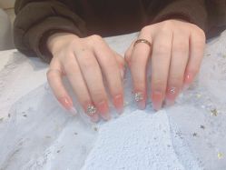 -UGIRL有个美甲