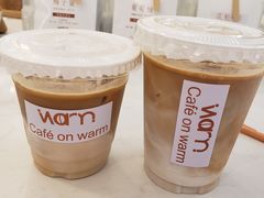 冰澳白＆冰拿铁-Cafe on warm(丹霞店)