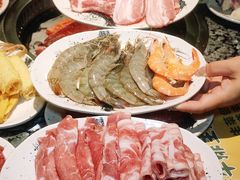 -阪尚皇·原切牛排·烤肉火锅自助(北京路店)