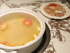 -谢云贵清香水煮鸡火锅(总店)
