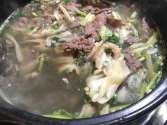 -乐山食古香跷脚牛肉