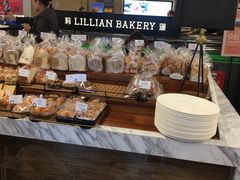 面包甜点陈列柜-莉蓮蛋挞(静安寺店)