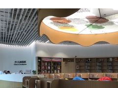 -广州市白云区图书馆