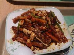 -老乡鸡(上海品尊国际中心店)