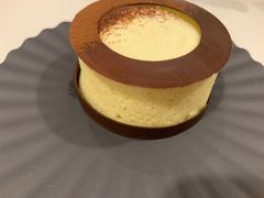 -潮一不贰·法式甜品·生日蛋糕·西式简餐(外滩店)