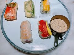 漫步花开彩虹卷-蜜桃花开·中西融合菜E&W(南长街店)