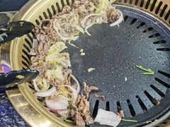 -牛鲜盛齐齐哈尔烤肉(曹路店)