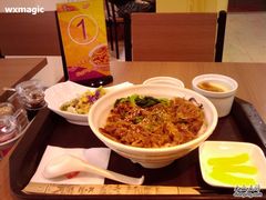 招牌牛肉饭-N多寿司(恒隆店)