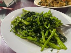 -新峰肉骨茶