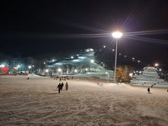-庙香山滑雪场