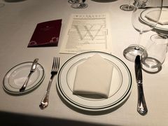 餐具摆设-Wolfgang’s Steakhouse 沃夫冈牛排馆(上海白玉兰广场店)