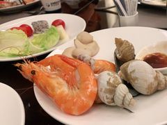 -万荟轩海鲜·粤式点心自助餐厅(蓝海风万怡酒店)